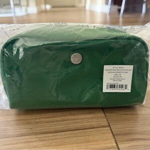NWT: Tory Burch Dark Kale Green: Medium Cosmetic Case